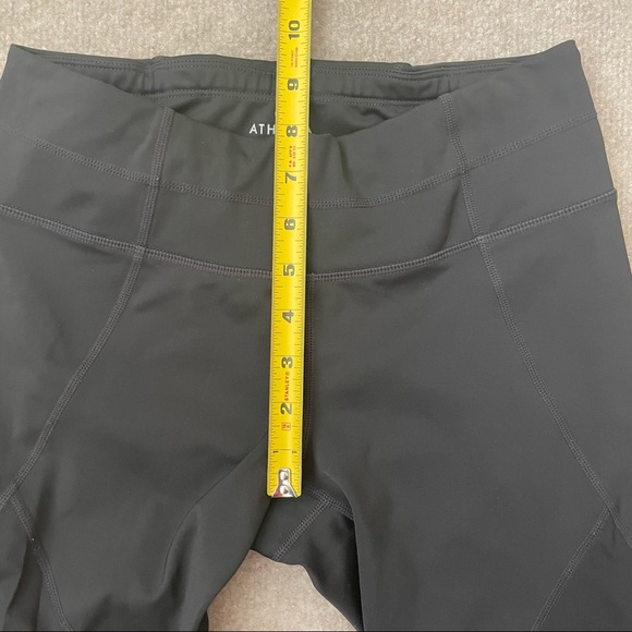 Athleta Crop Leggings Womens Small Black Mesh Panels Capri Yoga Pants - Picture 5 of 11